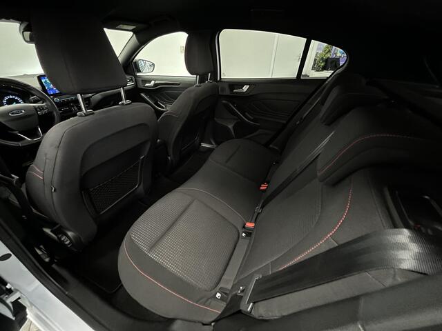 Ford FOCUS 1.0 EcoBoost Titanium Business | B&O | Head-Up Display | Dodehoek detectie |