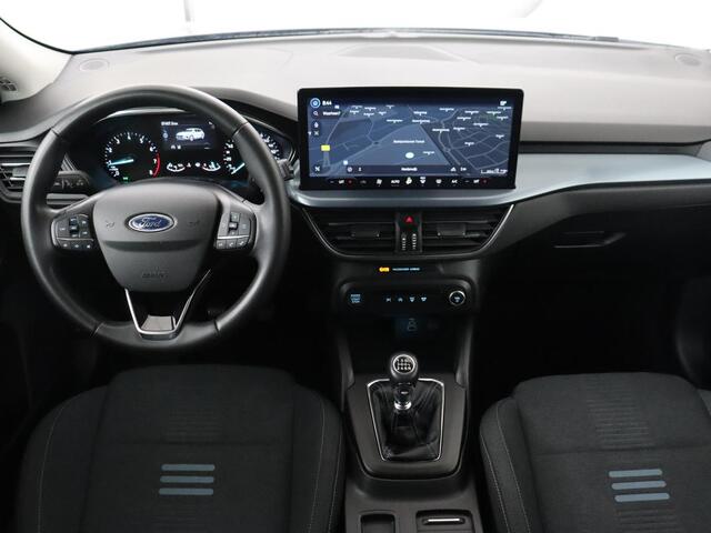 Ford FOCUS 1.0 EcoBoost Hybrid Active X | Carplay | Navigatie | Full LED | Keyless | DAB | Digital Cockpit | Climate control | Parkeerhulp | Cruise control | Blueooth