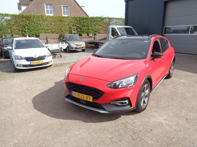 Ford FOCUS 1.0 EcoBoost Hybrid Active X Business Navigatie, ECC, PDC v+a, camera, zwart dak, 17 inch, 155 PK !!