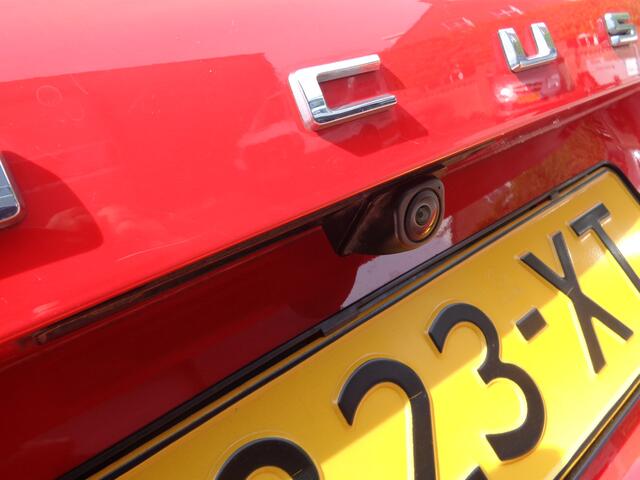 Ford FOCUS 1.0 EcoBoost Hybrid Active X Business Navigatie, ECC, PDC v+a, camera, zwart dak, 17 inch, 155 PK !!