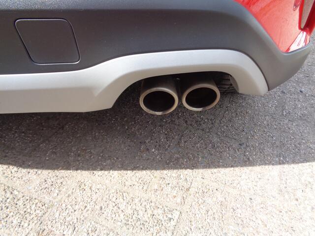 Ford FOCUS 1.0 EcoBoost Hybrid Active X Business Navigatie, ECC, PDC v+a, camera, zwart dak, 17 inch, 155 PK !!