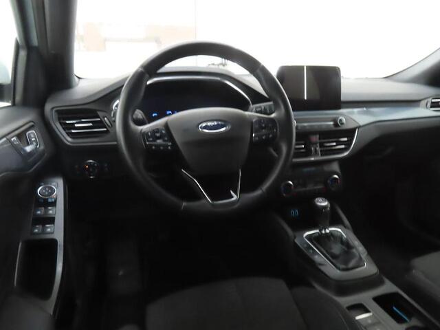 Ford FOCUS 125pk Active X Panoramadak Trekhaak Camera Winter Parking Dodehoek Adap Cruise 5drs Dealeronderhouden
