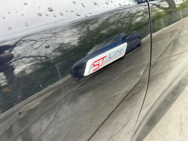 Ford FOCUS 1.5 EcoBoost 182pk ST Line Business H6 Camera B&O Navigatie Stoel- Stuurverwarming Voorruit Verwarming