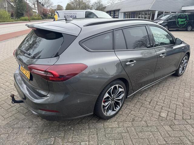 Ford FOCUS Wagon 1.0 EcoBoost Hybrid ST Line X | SCI | 155pk |Automaat | Afneembare Trekhaak | Adaptieve Cruise | Winterpack | Elektrische Achterklep