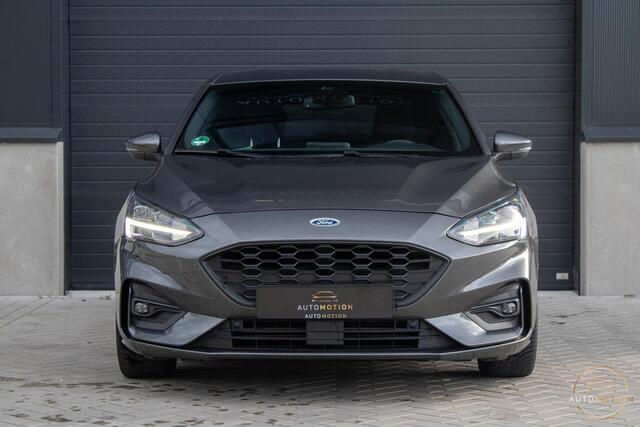 Ford FOCUS 1.0 EcoBoost ST-Line Camera Keyless Stoelverwarming Carplay Led