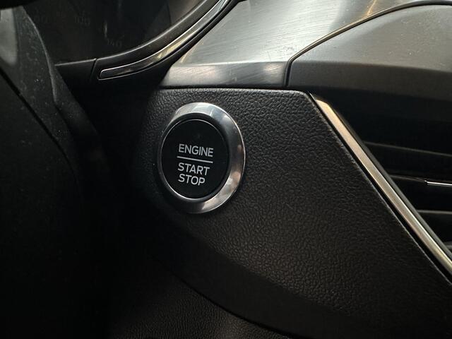 Ford FOCUS Wagon 1.0 EcoBoost Titanium Business l Keyless l ACC l Trekhaak l CarPlay l