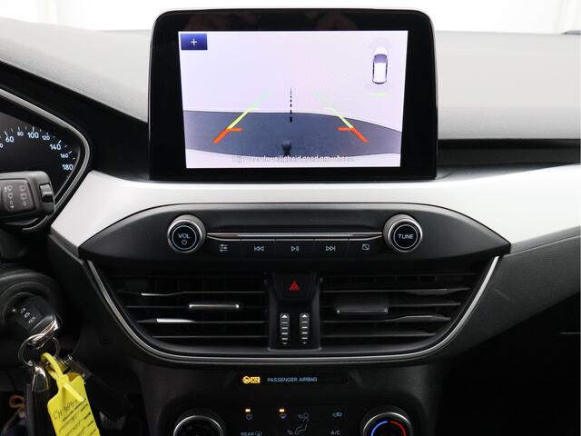 Ford FOCUS Wagon 1.0 EcoBoost Hybrid Trend Edition Business/ trekhaak!