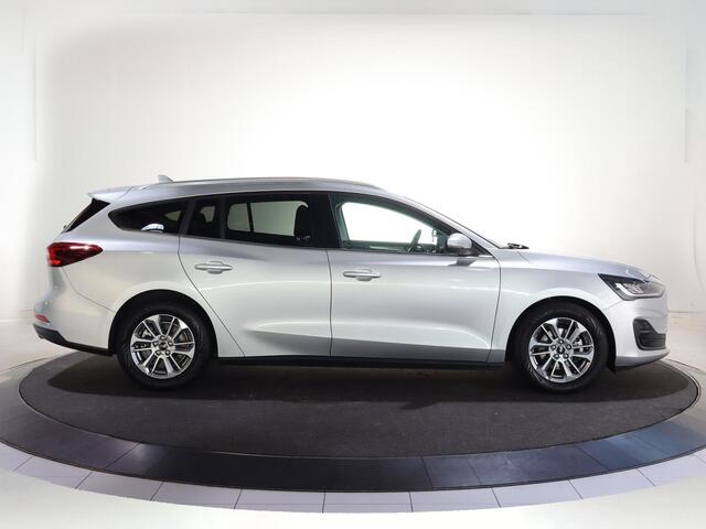Ford FOCUS Wagon 1.0 EcoBoost Hybrid Titanium | Winterpakket | Cruise Control Adaptief | Parkeercamera | Navigatie | Climate Control |