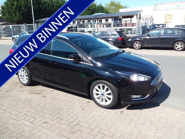 Ford FOCUS Wagon 1.0 Titanium