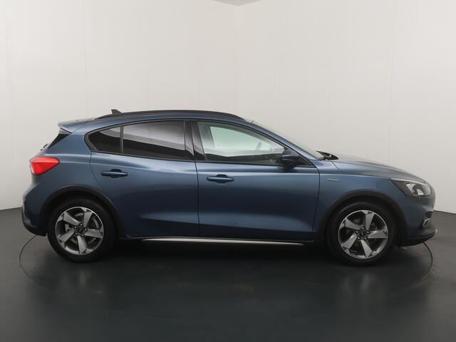 Ford FOCUS EcoBoost Hybrid 125pk Active | Trekhaak | Camera | Winterpack | Cruise | All-season banden | Apple carplay/ Android auto |
