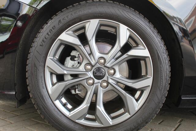 Ford FOCUS Wagon 1.0 EcoBoost Hybrid ST Line X | Head-Up | Adaptieve cruise | Trekhaak | Winterpack