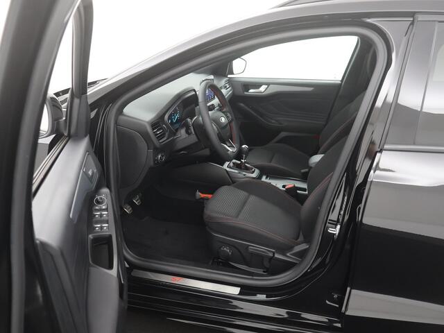 Ford FOCUS Wagon 1.0 EcoBoost 125PK Hybrid ST Line Style WINTERPACK|LED|CAMERA|PDC|17INCH|CARPLAY|ORG.NL