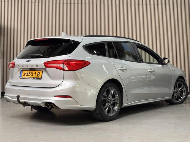 Ford FOCUS ST-Line Automaat Navi Trekhaak Camera Winter Parking pack Privacy Glass Wagon Dealeronderhouden
