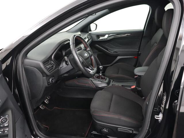 Ford FOCUS 1.0 EcoBoost Hybrid ST Line X | 68.600km NAP | Trekhaak | Carplay | B&O Sound | Camera | Keyless | Full LED | Climate control | Cruise control | Bluetooth