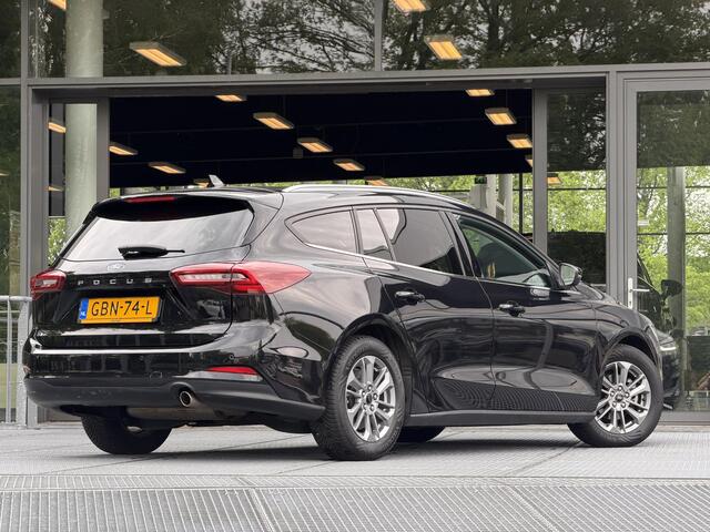 Ford FOCUS Wagon 1.0 EcoBoost Hybrid Titanium 125PK | Navigatie | Carplay | Parkeersensoren voor en achter