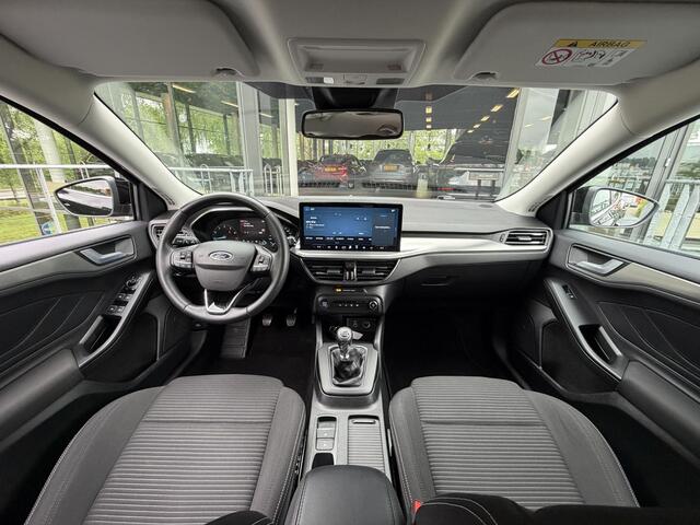 Ford FOCUS Wagon 1.0 EcoBoost Hybrid Titanium 125PK | Navigatie | Carplay | Parkeersensoren voor en achter
