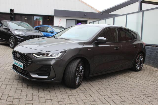 Ford FOCUS 1.0 EcoBoost Hybrid ST Line X Winter Pack, 18", Afn Trekhaak, Carplay/Navigatie, Led, Lederen bekleding!