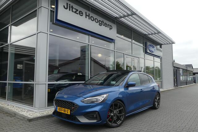 Ford FOCUS 2.3 EcoBoost ST-3 PERFORMANCE PACK, H&R, PANO, HUD, WINTER PACK, ADAPT. CRUISE, CLIMA, NAVI, APPLE CARPLAY/ANDROID AUTO, KEYLESS, B&O, ELEKT. STOELEN, ADAPT. DEMPING SYSTEEM, 96.530KM