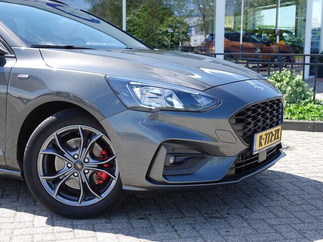Ford FOCUS Wagon 1.0 EcoBoost Hybrid 125PK ST Line X NAVI | WINTERPACK | PDC + CAM | ECC