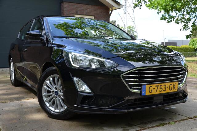 Ford FOCUS 1.0 EcoBoost Titanium Business Navi/Pdc/Ecc/Led/Stoel Stuur & ruitverwarming/Cr-Controle/Achteruitrij camera/Lmv