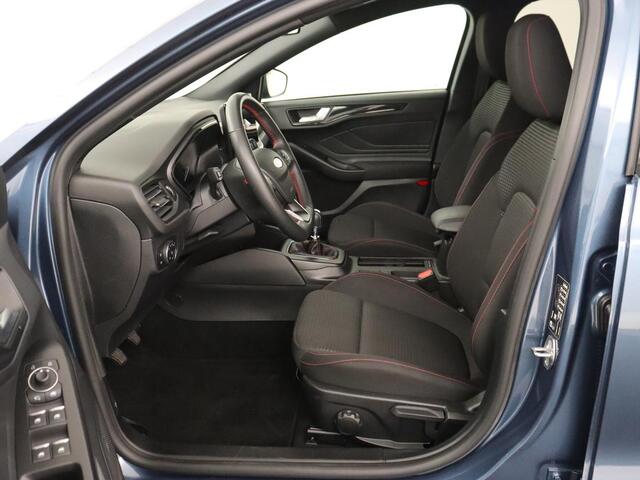 Ford FOCUS 1.0 EcoBoost Hybrid ST Line | Adaptive cruise | Camera | Carplay | Navigatie | Full LED | Side Assist | Climate control | Bluetooth | Parkeerhulp