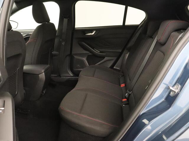 Ford FOCUS 1.0 EcoBoost Hybrid ST Line | Adaptive cruise | Camera | Carplay | Navigatie | Full LED | Side Assist | Climate control | Bluetooth | Parkeerhulp
