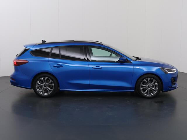Ford FOCUS Wagon 1.0 EcoBoost Hybrid ST Line X | Afneembare Trekhaak | Winterpakket | Cruise Control | Parkeercamera | Navigatie |