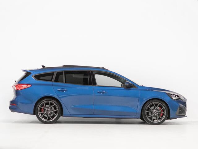 Ford FOCUS Wagon 2.3 EcoBoost ST-3 Pano ACC B&O