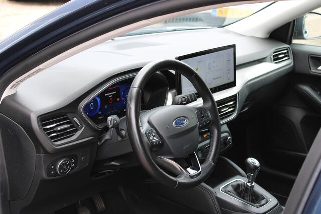 Ford FOCUS Wagon 1.0 EcoBoost Hybrid Titanium X