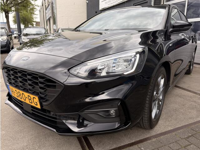 Ford FOCUS 1.5 EcoB. ST-Line Automaat Carplay DAB+! Inruil mogelijk!