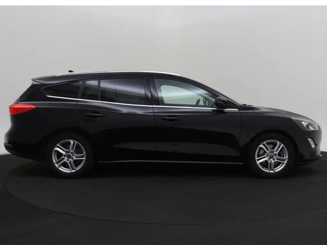 Ford FOCUS EcoBoost Titanium Business Navi Camera Winter pack Keyless Privacy Glass Wagon Dealeronderhouden