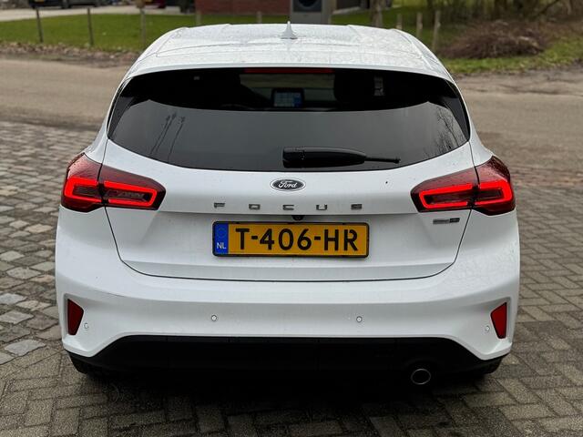 Ford FOCUS 1.0 EcoBoost Hybrid Titanium Navi,ecc,lmv,pdc v en a, led