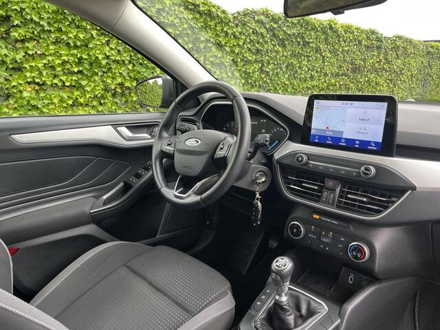 Ford FOCUS Wagon 1.0 EcoBoost Business * Carplay * Navi * Garantie