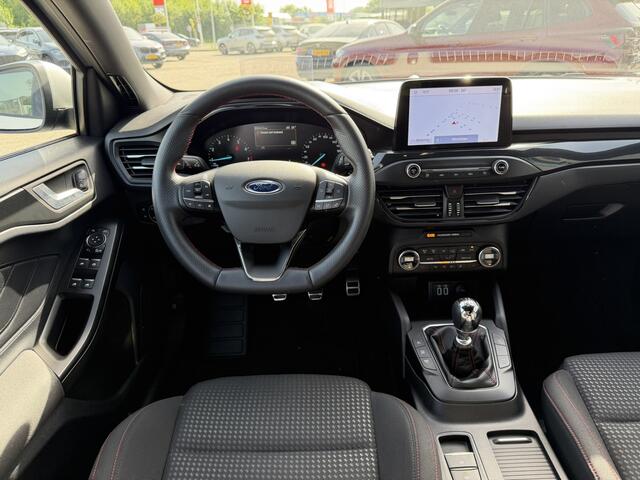 Ford FOCUS Wagon 1.0 EcoBoost Hybrid ST Line Business Carplay Achteruitrijcamera Stoelverwarming Stuurverwarming LMV Head-Up Display