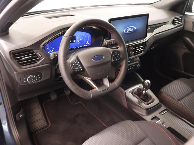 Ford FOCUS Wagon 1.0 EcoBoost Hybrid ST Line X | Afneembare Trekhaak | Winterpakket | Cruise Control Adaptief | Parkeercamera | Head-Up | Navigatie |