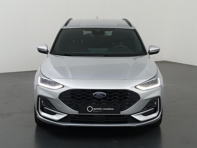 Ford FOCUS Wagon 1.0 EcoBoost Hybrid ST Line X | Afneembare Trekhaak | Winterpakket | Cruise Control Adaptief | Parkeercamera | Head-Up | Navigatie |