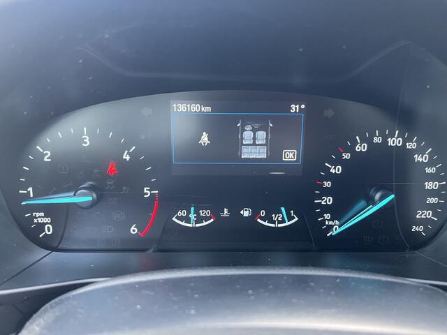 Ford FOCUS Wagon 1.5 EcoBlue Connected Carplay / Cruise / Led / Trekhaak / Clima