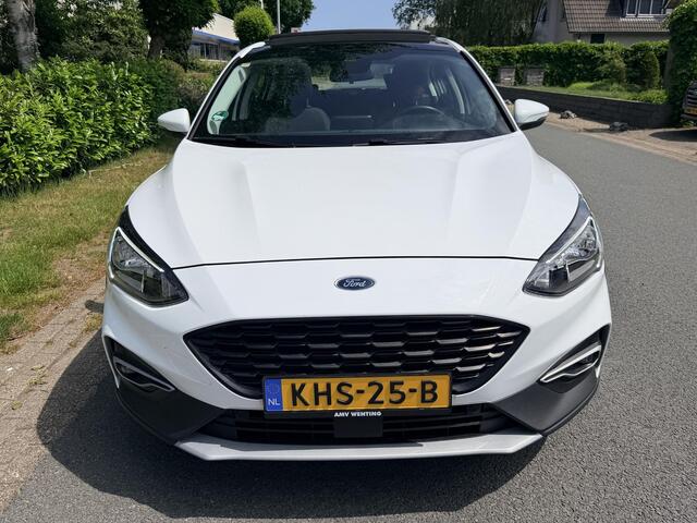 Ford FOCUS 1.5 EcoBoost 150PK AUTOMAAToPano
