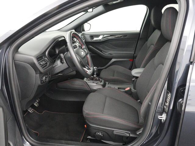 Ford FOCUS 1.0 EcoBoost Hybrid ST Line X Business | Trekhaak | Camera | Carplay | Navigatie | Keyless | Full LED | DAB | Parkeerhulp | Climate control | Bluetooth | Cruise control