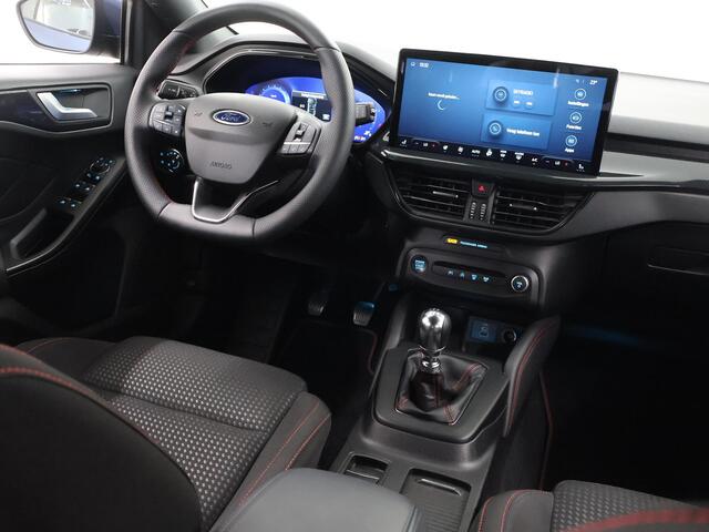 Ford FOCUS Wagon 1.0 EcoBoost Hybrid ST Line X | Afneembare Trekhaak | Winterpakket | Cruise Control Adaptief | Parkeercamera | Head-Up | Navigatie |