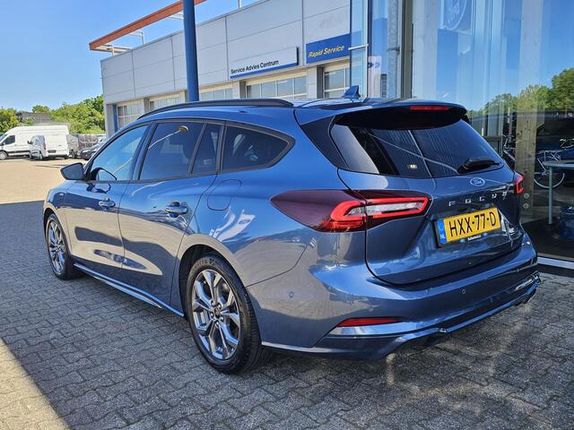 Ford FOCUS Wagon 1.0 EcoBoost Hybrid ST Line | Chrome Blue | Winter Pack | Driver Assistance Pack | NL Auto |