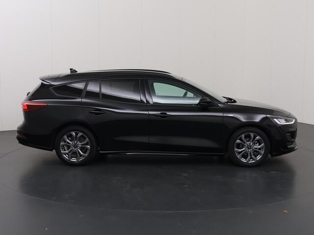 Ford FOCUS Wagon 1.0 EcoBoost Hybrid ST Line X | Afneembare Trekhaak | Winterpakket | Cruise Control Adaptief | Parkeercamera | HUD | Navigatie | Apple Carplay/Android Auto |