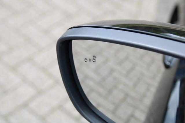 Ford FOCUS 1.0 EcoBoost Hybrid 155 PK ST Line X Automaat WINTER PACK | NAVIGATIE SYNC 4 | BLIS |