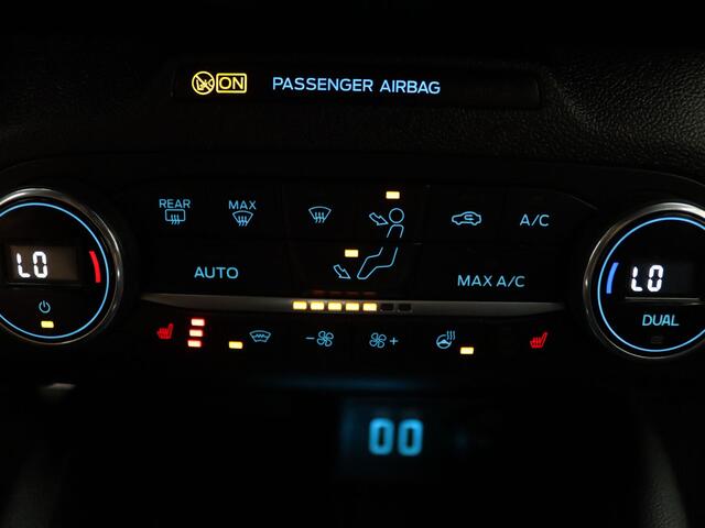 Ford FOCUS Wagon EcoBoost Hybrid ST Line X Business 155pk Camera | Cruise | Parkeersens. v+a | Stoel-/stuur-/voorruitverw.