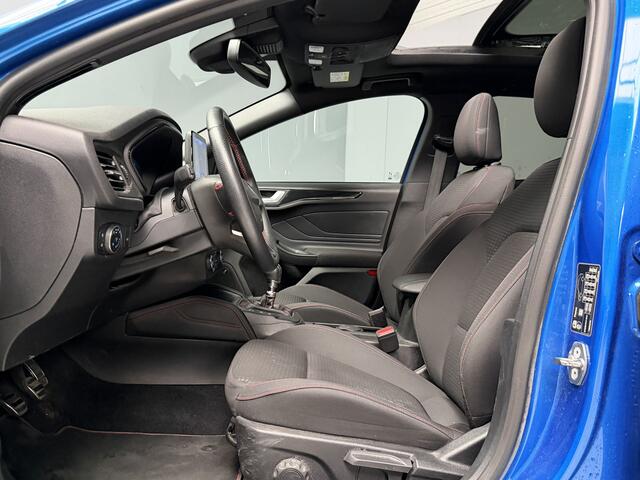 Ford FOCUS Wagon 1.0 EB Hybrid ST Line X 155pk|Pano|Led|Adapt-Cruise|Winterpack