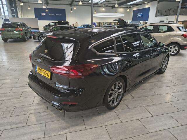 Ford FOCUS Wagon Ecoboost Hybrid 155 pk ST-line | Winter Pack | LED | Camera | Adapt. Cruise | Apple Carplay draadloos