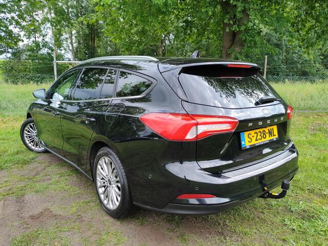 Ford FOCUS 1.0 EB 125PK Titanium X Business | ADAP CRUISE | HAAK | NAVI | WINTERPACK |