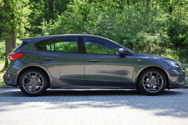 Ford FOCUS 1.0 EcoBoost Hybrid ST Line Business Navi l Achteruitrijcamera l LED l Apple Carplay | Cruise l Keyless Entry & Start l Etc.