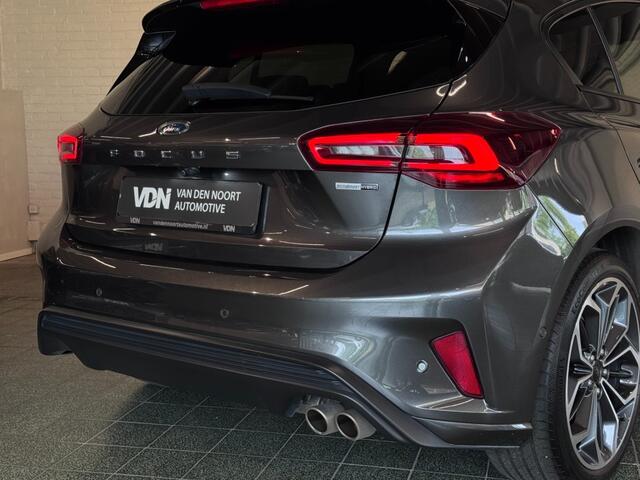 Ford FOCUS 1.0 EcoBoost Hybrid ST-Line X 155pk BangOlufsen WinterPack Keyless 18''