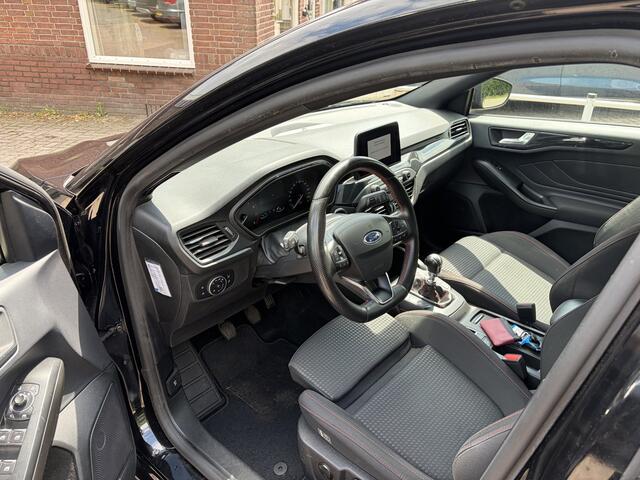 Ford FOCUS Wagon 1.0 EcoBoost Hybrid ST Line Business TREKHAAK WINTER PACK CAMERA B&O